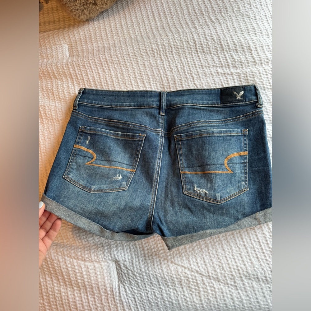 AE High Rise Jean Short - Picture 6 of 6
